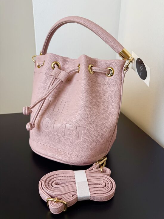 APAĻĀ PŪDERA ROZĀ SOMA 