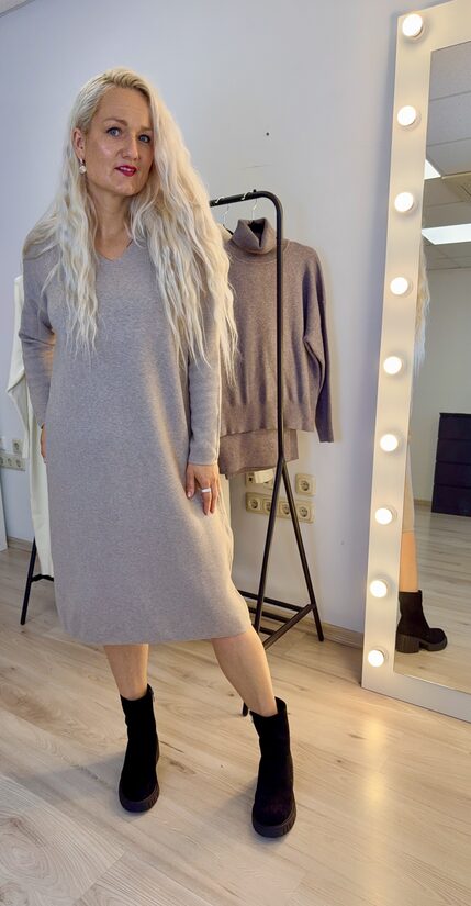 Viskozes brūna kleita 